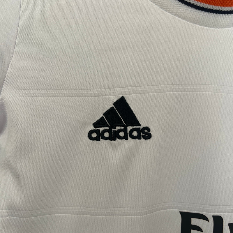 KIT Infantil Retrô Real Madrid 2013/14 Casa