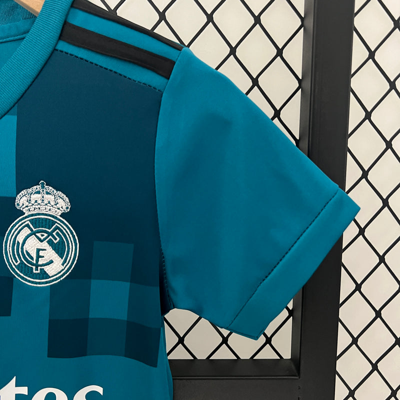 KIT Infantil Retrô Real Madrid 2017/18 Terceiro