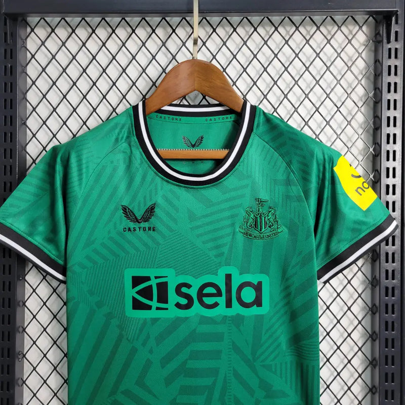 KIT Infantil New Castle 2023/24 Fora