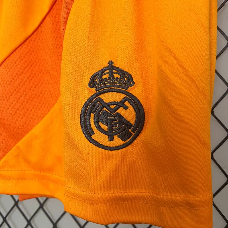 KIT Infantil Real Madrid 2024/25 Fora