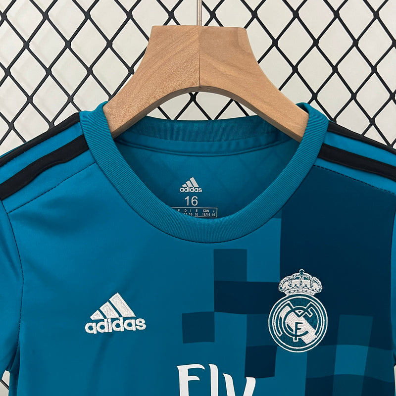 KIT Infantil Retrô Real Madrid 2017/18 Terceiro