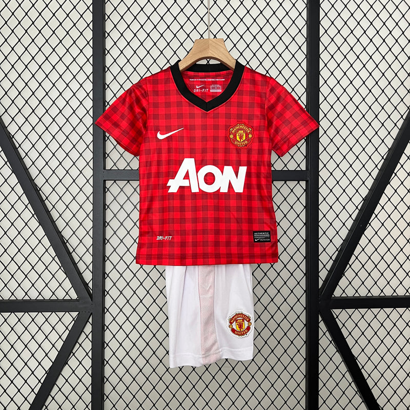 KIT Infantil Retrô Manchester United 2012/13 Casa