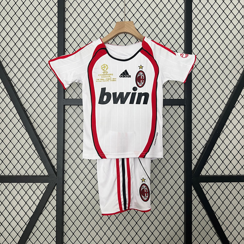 KIT Infantil Retrô AC Milan 2006/07 Fora