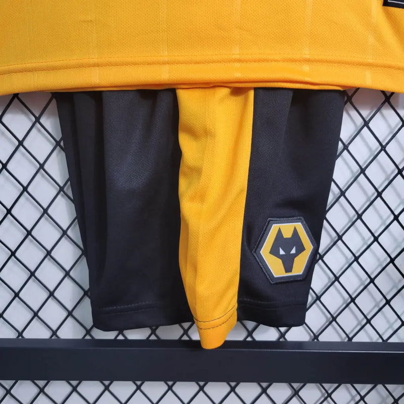 KIT Infantil Wolverhampton 2023/24 Casa