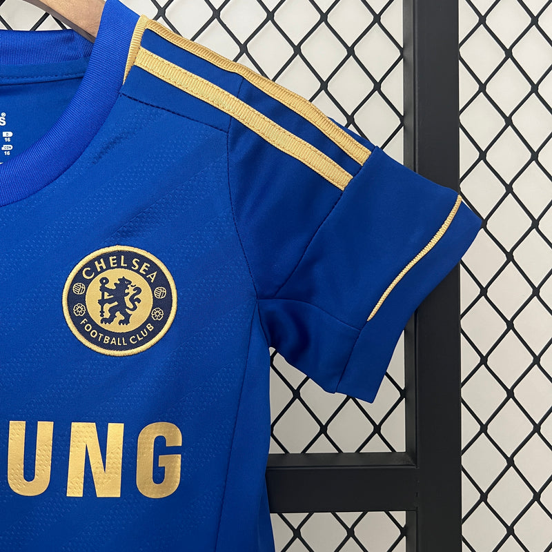 KIT Infantil Retrô Chelsea 2012/13 Casa