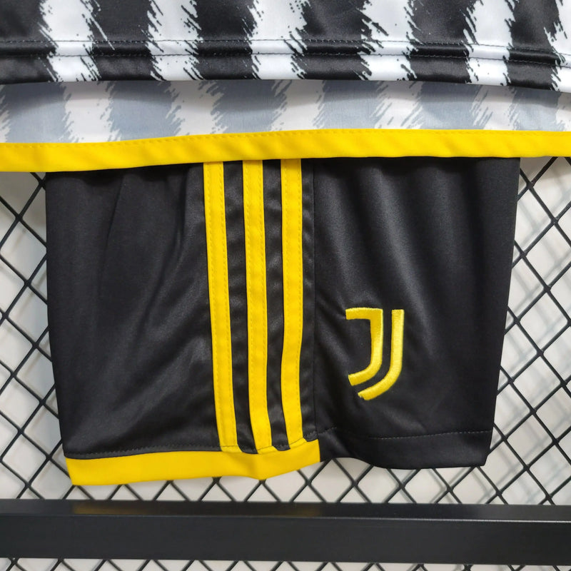 KIT Infantil Juventus 2023/24 Casa