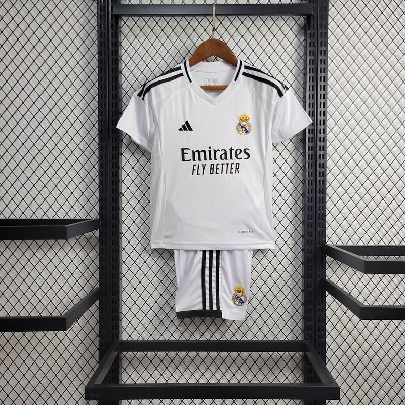 KIT Infantil Real Madrid 2024/25 Casa