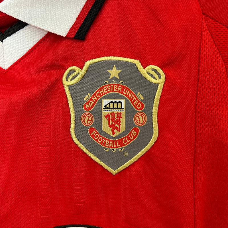 KIT Infantil Retrô Manchester United 1999/00 Casa