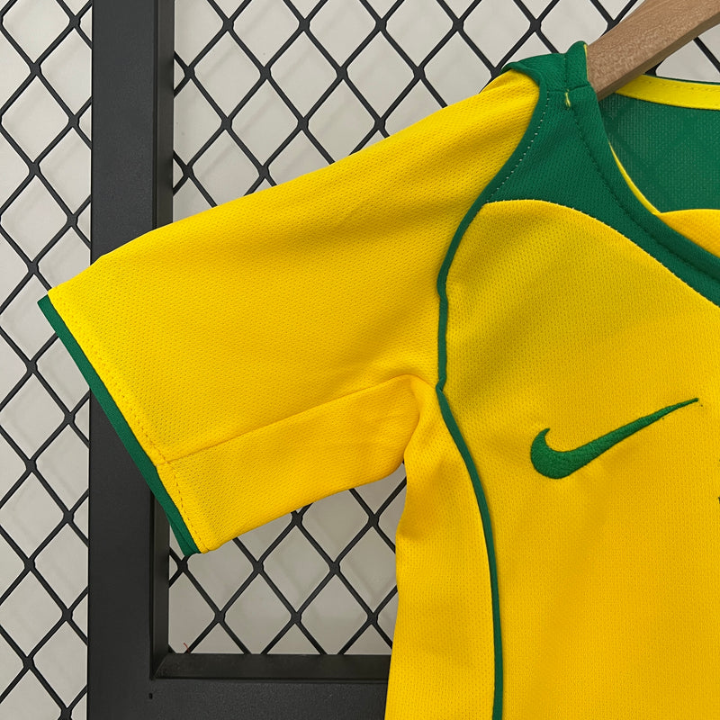 KIT Infantil Retrô da Seleção Brasileira 2004 Casa