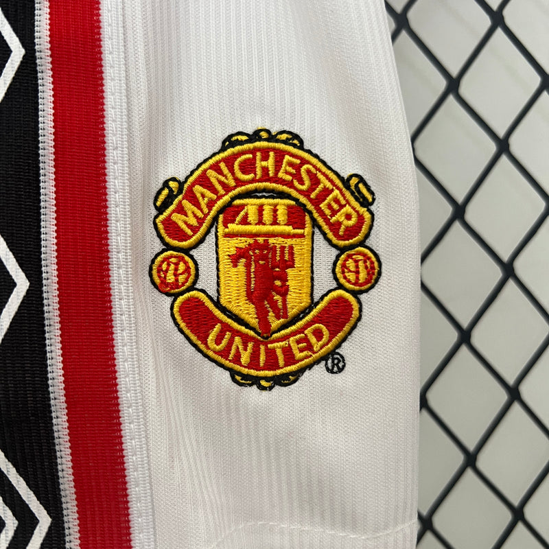 KIT Infantil Retrô Manchester United 1998/99 Casa