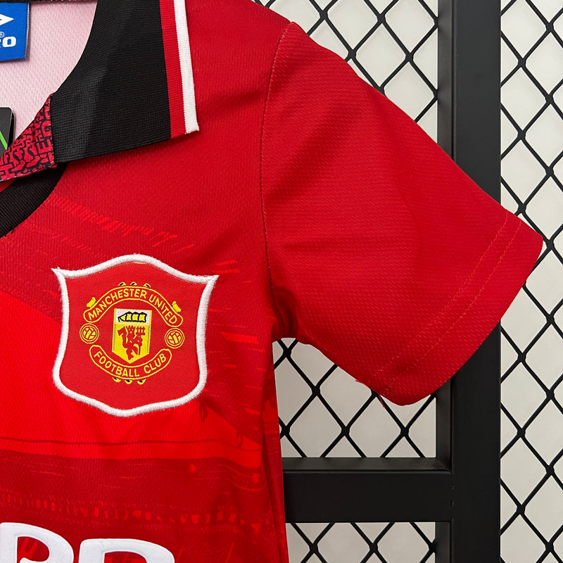 KIT Infantil Retrô Manchester United 1994/95 Casa