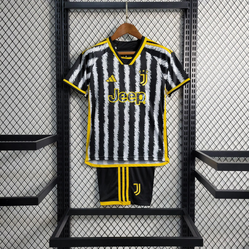 KIT Infantil Juventus 2023/24 Casa